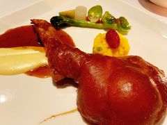 脆皮烤乳猪-蝶舍·MAISON PAPILLON