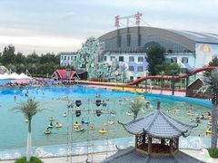 -沈阳龙润夏宫温泉水乐园