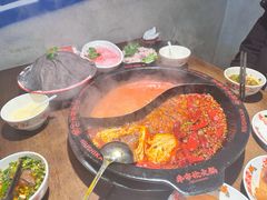 -牛市坎火锅(建设路店)
