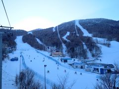 -亚布力新体委滑雪场