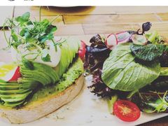 avocado&nbsp;benedict-Elephant Grounds(STARSTREET)