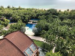 -三亚湾海居铂尔曼度假酒店