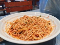 -肥肥虾庄·金牌油焖大虾(杨园滨江时代walk店)