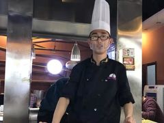 -利昂法式铁板主题餐厅(新奥购物中心店)