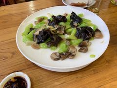 -地方名吃海鲜大馅蒸饺(北戴河店)