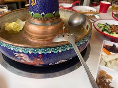-毛辣果·贵州红酸汤牛肉火锅(西单店)