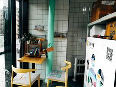 -蜜蜂小象·榴莲千层蛋糕(时代汇11栋店)