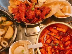 炸鸡一半一半-富乐满韩国正宗炸鸡韩国料理(虹泉路店)