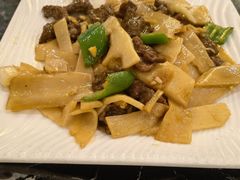 酸笋炒牛肉-美极鲜食坊(宝安南路店)