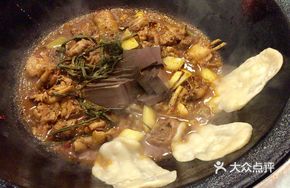 Fresh Stewed Chicken in Clay Pot