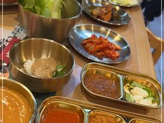 -闻老头·菊花炭烤肉(D11店)