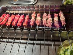 -麦凯伦烧烤·精酿超级工厂店(金桥总店)
