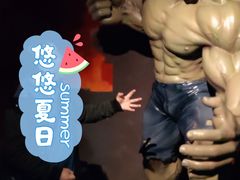 -金石蜡像馆