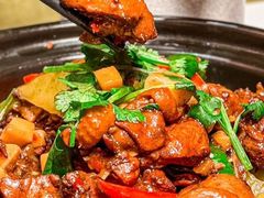 -巷子宽·酸菜鱼(迪士尼小镇店)