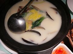 无油鱼汤煮时疏-大树餐厅(益田假日店)