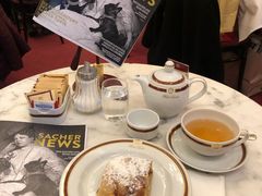 -Cafe Sacher(WIEN)
