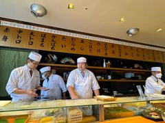 -すし京辰(成田空港第１ターミナル制限区域内店)