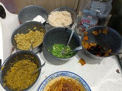 -梅溪·小伙子干挑面(安吉总店)