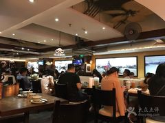 大堂-大头虾越式风味餐厅(光明广场店)