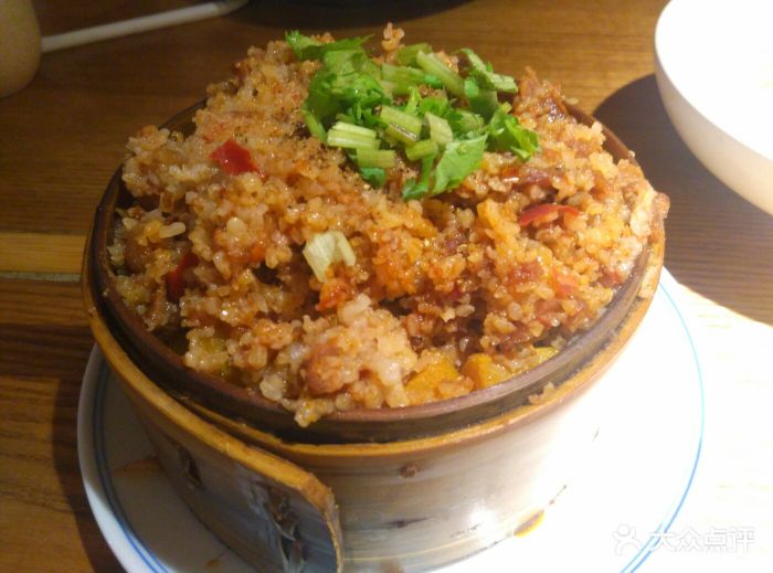 九锅一堂酸菜鱼(环球店)格格牛肉图片 - 第2张