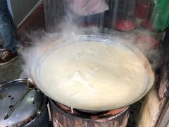 -云南大锅豆浆店