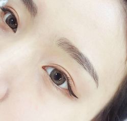 -百秀名媛纹绣美学护肤中心