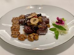 琥珀蒜片澳洲和牛粒-伯衡55·吉品轩(乌鲁木齐南路店)