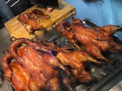 -上海枇杷烤鸭(城乡贸易中心店)
