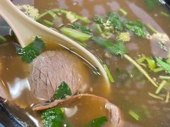 咖喱牛肉汤-舒蔡记生煎菜饭(云南中路店)