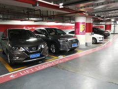 -日月光中心-停车场