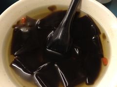 龟苓膏-红鼻子桂林米粉(金唐新光界店)