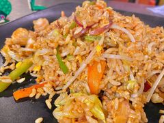 泰式炒饭-MI WU FACTORY米屋美食工厂餐厅(绿地店)