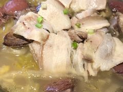 -靠山屯东北农家菜(八龙桥雅苑店)