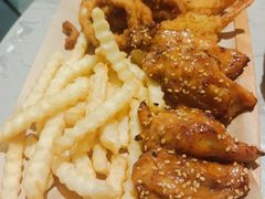 -必胜客(航洋国际店)