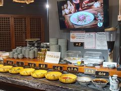 自助调料区-成都老码头火锅(旺角店)
