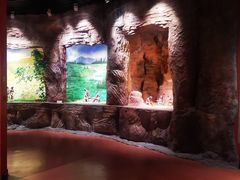 -迪庆藏族自治州博物馆