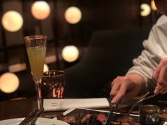 -The ROOF (通盈中心店)