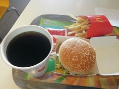 -麦当劳(百荣世贸商城店)