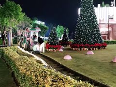 -水桶王国主题餐厅·聚会·生日派对·亲子活动·家庭套餐(亚龙湾希尔顿店)