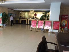 -南京悦客假日酒店