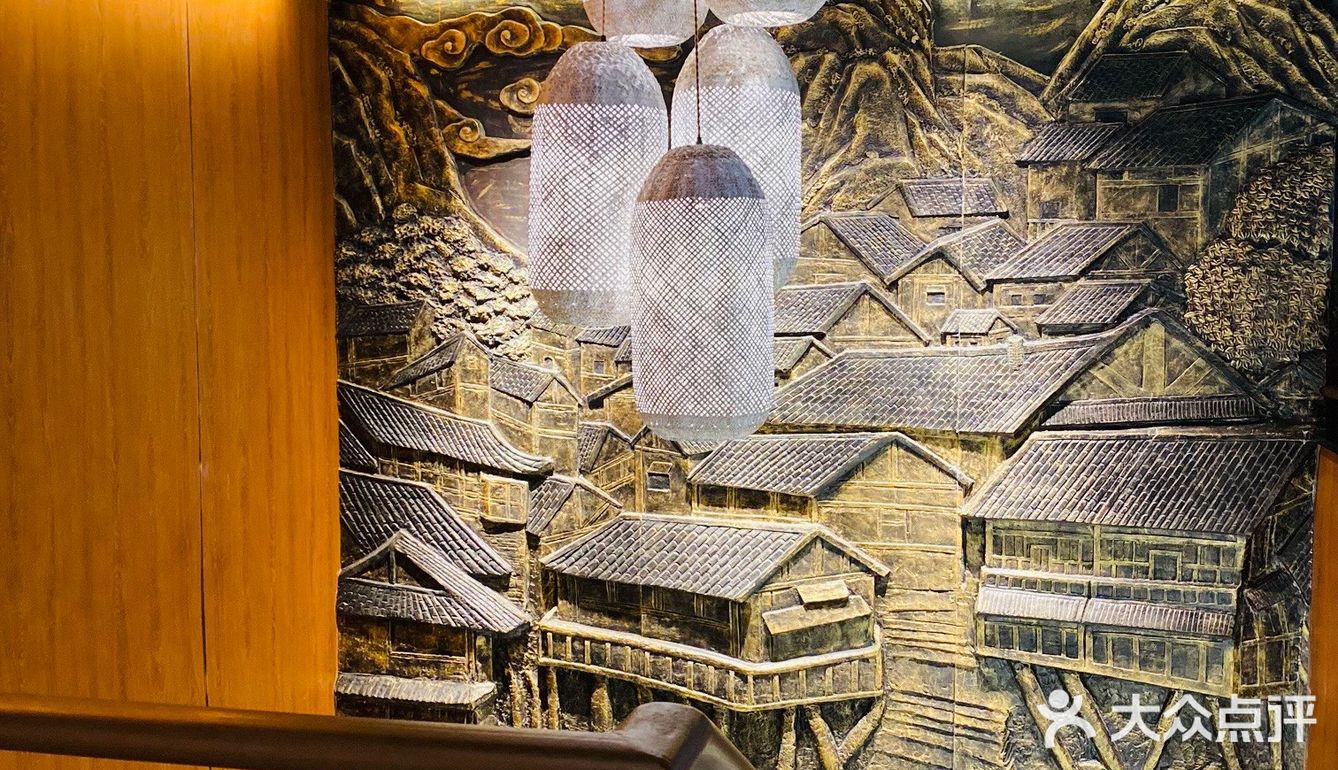 高能来袭📢重庆“黑珍珠”＋“必吃榜”双料王火锅终于来魔都啦~