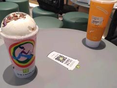 -奈雪的茶(亨特国际广场店)