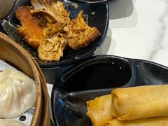 -馋三尺蟹粉小笼(人民广场店)