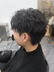 -藤野造型烫染·漂发
