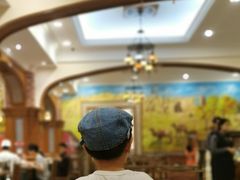 大堂-清真·玛丽亚新疆菜主题餐厅(浙江中路店)