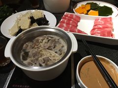 -汉城馆·烤肉火锅餐厅·韩国烤肉(河北云瑧世纪大饭店)