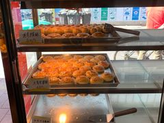 -香港元朗荣华月饼(十八甫路店)