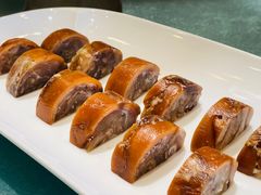 -老船夫婚宴婚庆会馆(延吉路店)