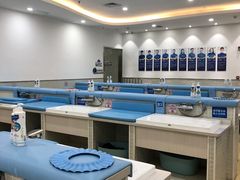 -蓝旗亲子游泳(范湖万达广场店)