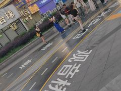 -观音桥步行街